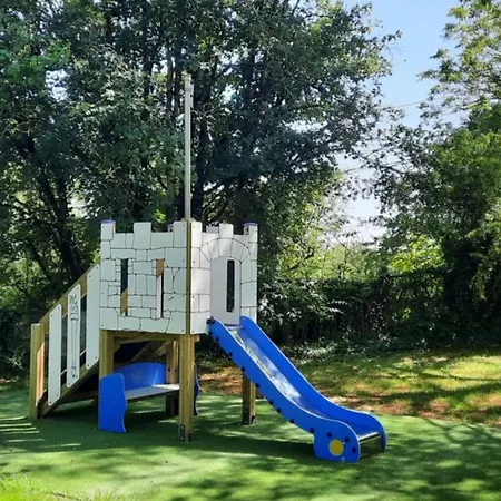 Mobil-home Avec Terrasse - 6 Pers. - Api-1-52-2900 مكان تخييم روكامادور