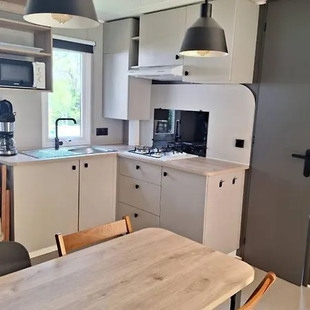 Mobil-home Avec Terrasse - 6 Pers. - Api-1-52-2900 * روكامادور