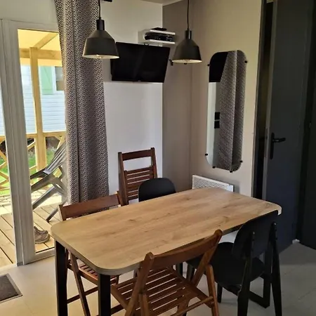 Mobil-home Avec Terrasse - 6 Pers. - Api-1-52-2900 روكامادور